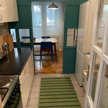 Soulful Apartment Belgrado Esterno foto