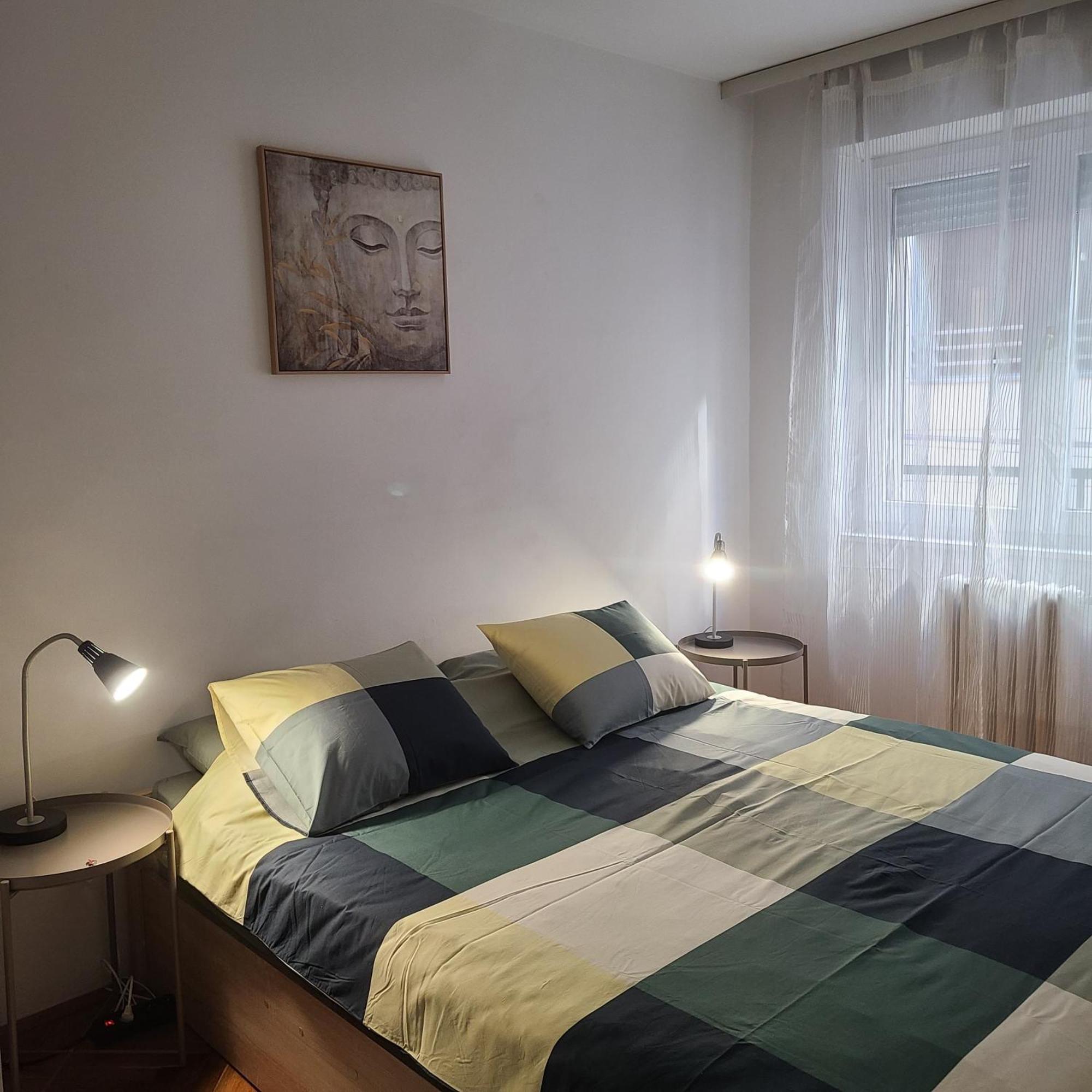 Soulful Apartment Belgrado Esterno foto